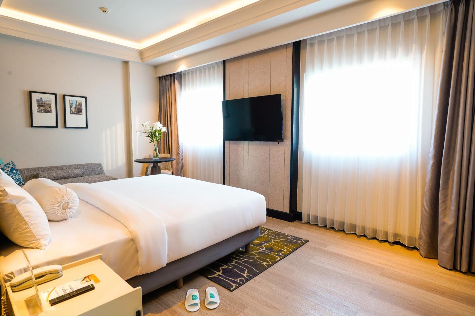 Deka Hotel Surabaya Hr Muhammad Eksteriør billede
